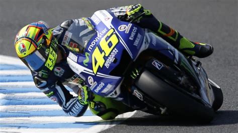 Valentino rossi oda roll model naanga song வேலன்டினோ ரோசியோட ரோல்மாடல் நாங்க song. Valentino Rossi dan Makna Nomor 46