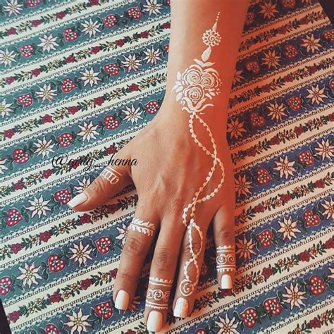 Henna tattoos are to go for in case you wish to try. Dreaming or Doing is a Choice that will mean the ...
