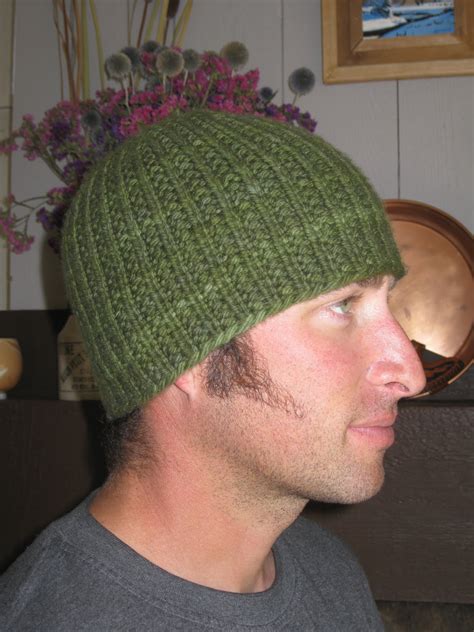 Download bernat knit star stitch slouchy baby hat free pattern. Knit Alone Together: Man Hat Here