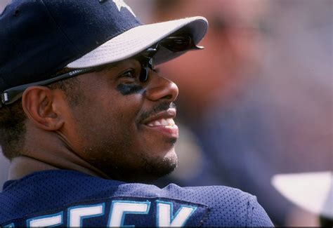 Had while visiting his father, ken griffey sr., in the early 1980s. Ken Griffey Jr. to officially enter Hall of Fame as a ...