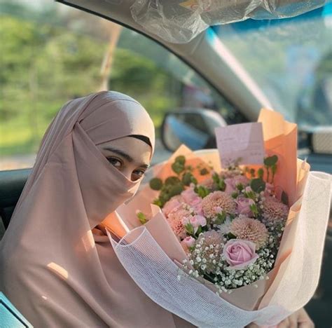 Banyak yang mendadak menjadi fans fahmi nasrullah karena melihat fyp tiktok dari senyuman fahmi. Biodata Fahmi Nasrullah Agama / Biodata Rientammy Osava, Lengkap Umur dan Agama, Pemeran Nyimas ...