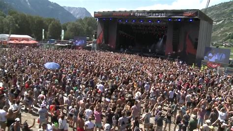 Le festival accueille aujourd'hui plus de 100 000 spectateurs pendant 4 jours. Spezialsendung Open Air Gampel / Kanal9