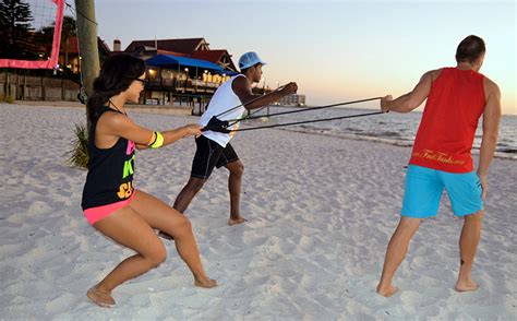 Мяч или шар для игры на воде и в песке water balloon launcher 3 person slingshot outdoor toy with 50 water balloons. 200 Yard 3 Person Slingshot Water Balloon Launcher Cannon ...