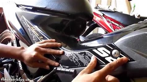 Pola stiker motor vega r new. Tutorial Cara Mudah Memasang Striping Motor Sendiri - YouTube