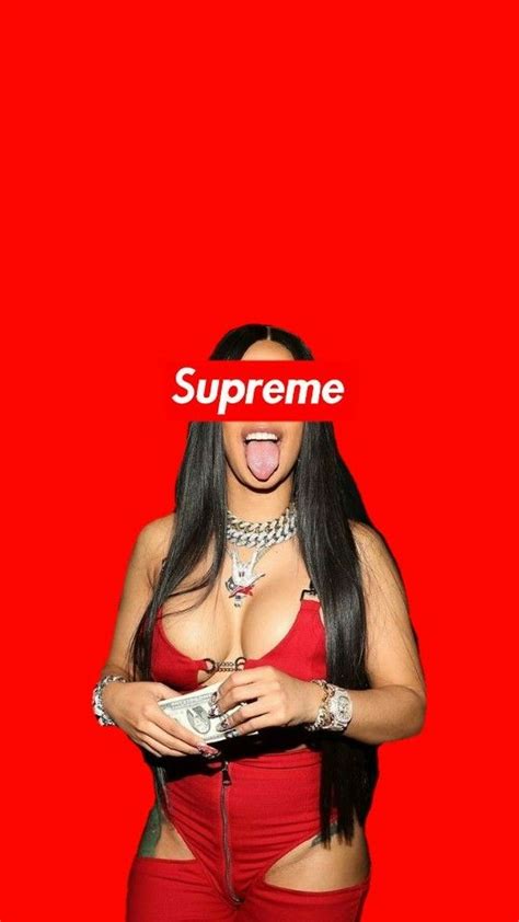 • i show you how to change the wallpaper on the home screen and lock screen on the iphone xr. Lock Screen Live Supreme Wallpaper Girl | Biajingan Wall