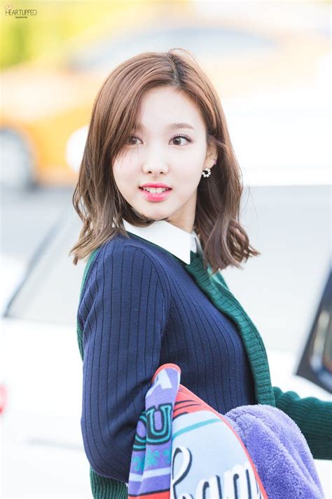 See more ideas about nayeon, im nayeon, nayeon twice. «NAYEON FY!» : Photo | Garotas, Garotas asiáticas, Nayeon