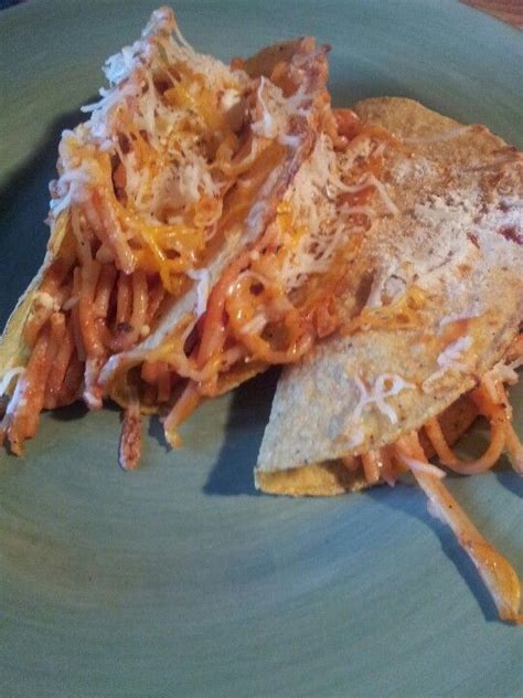 Schneider initially created spaghetti tacos as a joke for the iwill date freddie episode broadcast on november 10, 2007. Spaghetti tacos! | Taco spaghetti, Recipes, Tacos