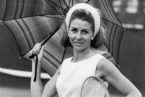 Full profile on tennis career of pericoli, with all matches and records. Lea Pericoli, la 'Divina' del tennis - ATHLETA MAGAZINE