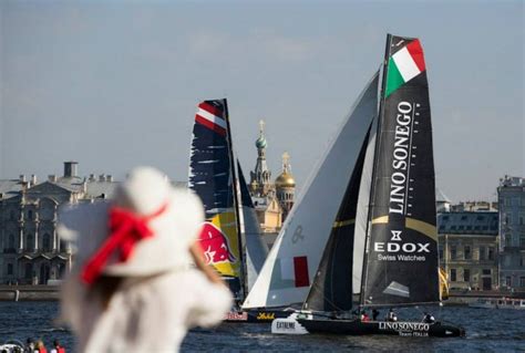 Spinazzola l'uomo chiave e occhio ai buchi della difesa svizzera, come il formaggio. Lino Sonego Team Italia ad Istanbul per le Extreme Sailing ...