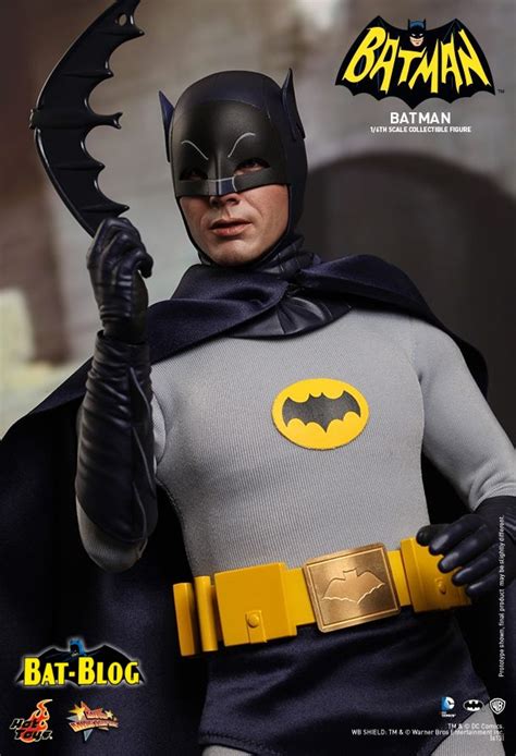 Return of the caped crusaders, from warner bros. BAT - BLOG : BATMAN TOYS and COLLECTIBLES: HOT TOYS - New ...