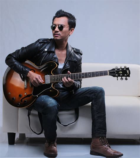 I am a post graduate who started a career as asst.professor at famous private university from tamilnadu. Faizal Tahir Penyanyi Berbakat Malaysia | EncikShino.com
