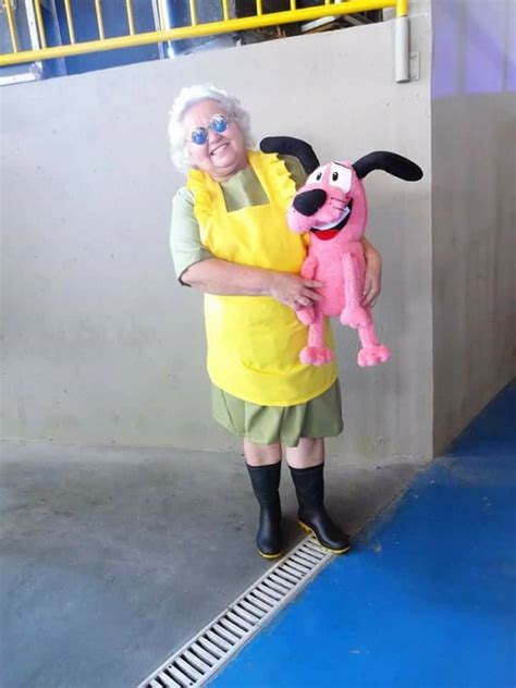 A wonderful muriel bagge cosplay from courage. 50-Year-Old Mom Cosplay Takes The Internet By Storm