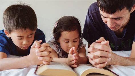 Doa, bacaan dan renungan harian katolik: DOA, Bacaan dan Renungan Harian Katolik Kamis, 18 Maret 2021: Sikap Kristiani Bersaksi Tentang ...