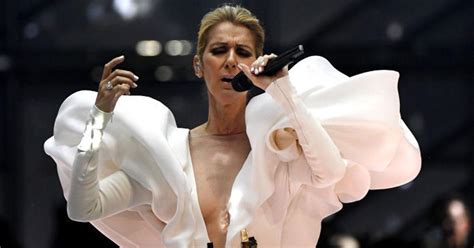 Mais acessadas de céline dion. Esta es la hermosa interpretación que hizo Céline Dion de "My Heart Will Go On" en los Premios ...