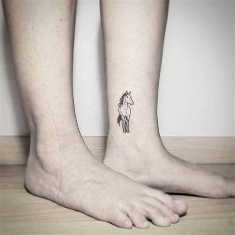 Xăm hình kín bắp chân dưới: Hình Xăm Cổ Chân Con Gái Đẹp ️ Tattoo Mini Cổ Chân Nữ