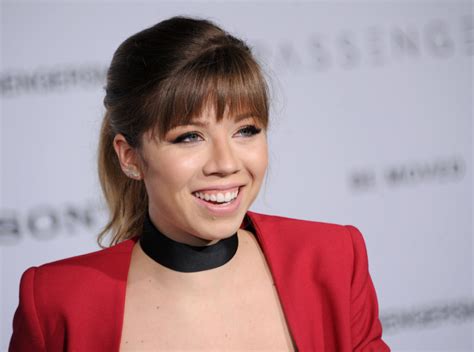 'she's part of this family forever'. What happened to Jennette McCurdy? Sam won't return for ...
