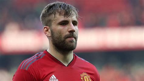 Luke Shaw withdraws from England squad to face Czech Republic and 