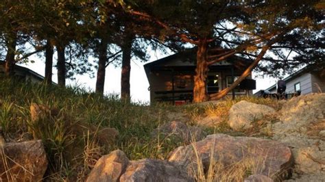 Nebraska cabin rentals and vacation rentals for overnight stays. 10 Of The Greatest Rental Cabins In Nebraska | Cabin, Lake ...