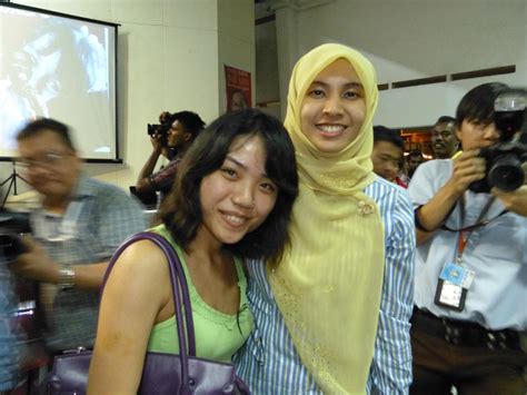 The name 'alvin tan' has been associated negatively but he recently published a post on his personal facebook to express his side of the story. Labun Cikgu Lin: ALVIN DAN VIVIAN DUDUK DALAM LOKAP ...
