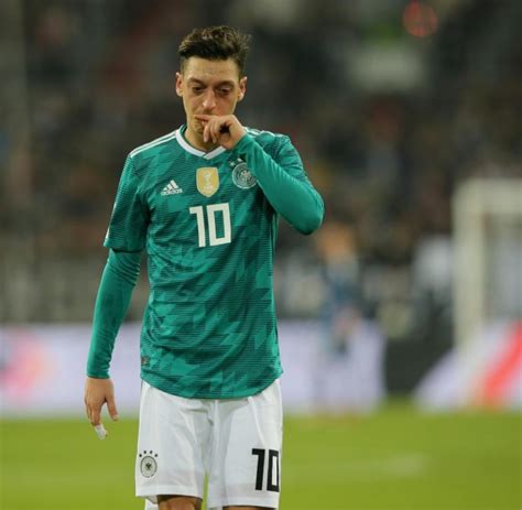 So druck zu machen gegen deutschland, das ist gut aufgegangen. Fußball: Vater Özil "traurig, dass es so zu Ende geht" - WELT