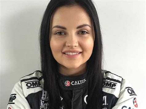 According to our records, she has no children. Renee Gracie | Australian Supercar driver Renee Gracie ...