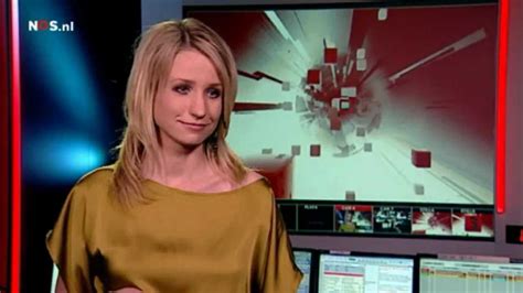 Even uit de haast, stress en onrust van deze tijd. Dionne Stax: juni 2012