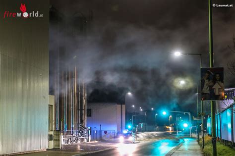 Den dritten tag in folge sind in oberösterreich regionen von schweren unwettern getroffen worden. Oö: Kühlturm-Nebel sorgt für Feuerwehreinsatz in Wels ...