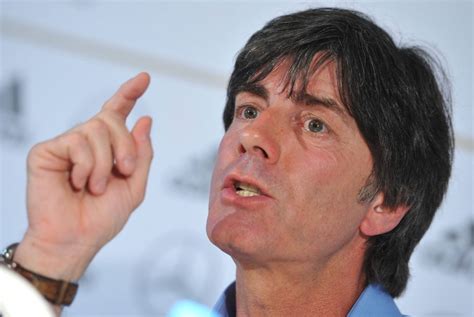 Joachim löw (pengucapan bahasa jerman: Bilderstrecke zu: Joachim Löw streicht Weltmeister und ...