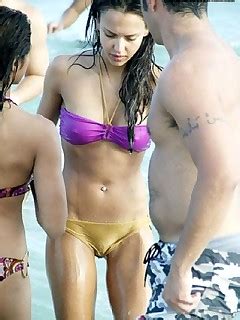 Jessica alba pic shoot 2010 (cameltoe). Bikini Pussy Pics @ FemaleShaved.com