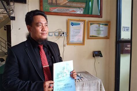 Café con aroma de mujer : Bank BRI Buntok Kalteng digugat debitur Rp2,4 miliar ...