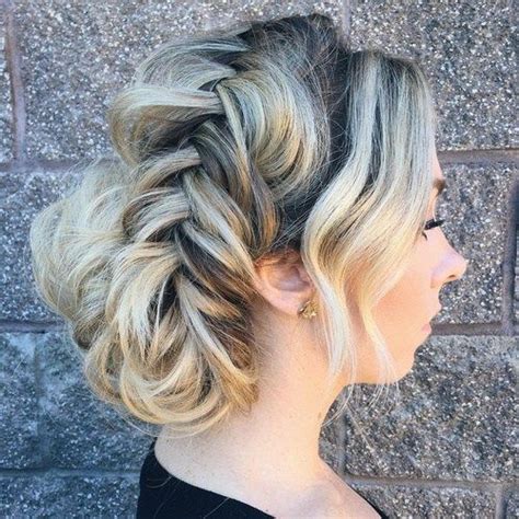 Once creativeness and hair meet, you get art in motion, and hair stylist makia precocious hands delivers. 40 Awesome Jazzed Up Fishtail Braid Hairstyles | Braided ...