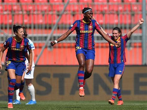 Head to head statistics and prediction, goals, past matches, actual form for champions league. Champions League Semis: PSG and Barcelona look to make the leap - Just Women's Sports