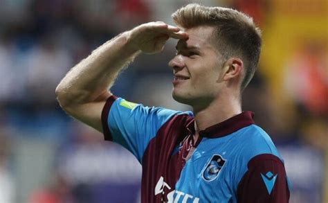 Half of the transfer fee will go to the turkish first division club and the other half to crystal palace. Alexander Sörloth, Trabzonspor'da parasını çıkardı ...