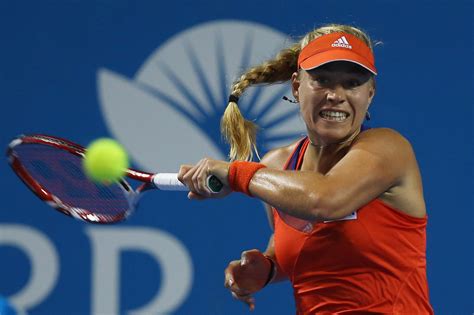 Having made her professional debut in 2003, kerber rose to prominence upon reaching the semifinals of the 2011 us open as the no. Maria Sharapova Opens Season With A Win At 2014 Brisbane ...
