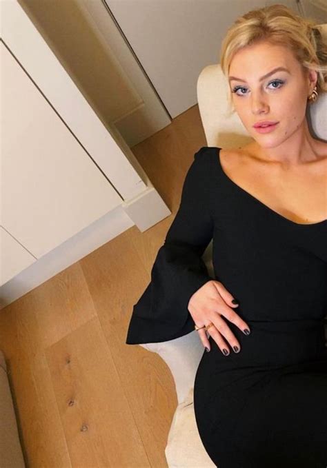 Der bachelor (2021) auf rtl: Hannah Van Der Westhuysen - January 2021 • CelebMafia