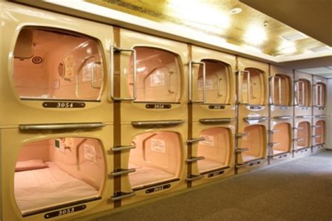 If you're traveling on a budget or you miss the last train and find yourself in need of. Green Plaza Shinjuku Capsule in Tokyo, Japan - Find Cheap Hostels and Rooms at Hostelworld.com