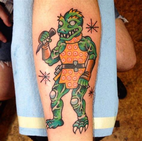 The Gorn looks like he is more into rocking out than ...