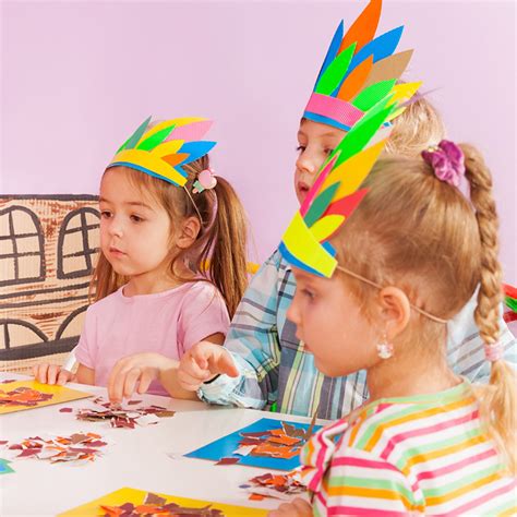 Es lohnt sich öfters mal vorbeizuschauen, da immer neue bastelvorlagen für kinder & senioren dazu. Bastelschablonen Fasching Zum Ausdrucken Kostenlos ...