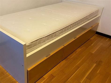 Bett mit elektrisch verstellbarem lattenrost gebraucht; IKEA Bett 90×200 + Matratze/Rost | Kaufen auf Ricardo