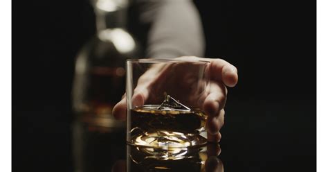 Designed to elevate your drinking experience, the luxury glass comes with a 1:230,000 model of mt. The Everest Whiskey Glass Takes Whiskey Drinkers to the Summit