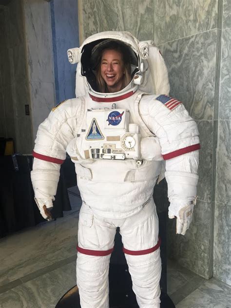 Apr 28, 2021 · the nasa international internships project offers university students from participating countries competitive internship opportunities at a nasa field center. Liberal arts in space: Student internship at NASA blends ...