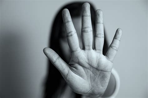 O maior exame de acesso ao ensino superior do país continua no próximo domingo, 24, com questões de ciências da após uma semana de disputas judiciais sobre o adiamento do enem por causa da pandemia, o exame tem início com. Enem - Tema 30 - Combate à violência contra os professores ...