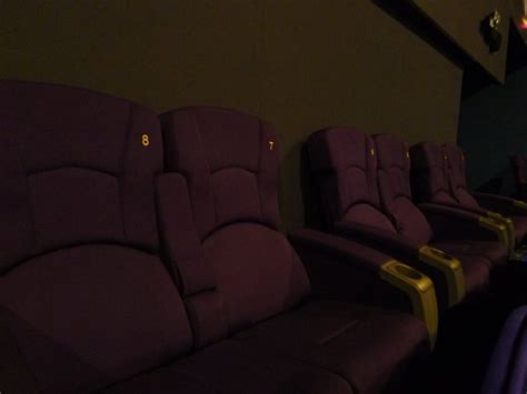 Other than these operators, some smaller operators do screening on a small scale. NEW GSC (golden screen cinema) Jusco Aeon Bandaraya Melaka ...