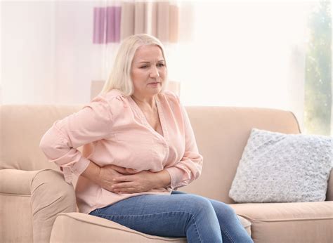 Stomach pain can be tricky for even the best doctors to diagnose, so if all you're armed with is google, m.d., sussing out what's causing your discomfort can be hard. Do You Need A Gut Check? When To See Your Doctor For ...
