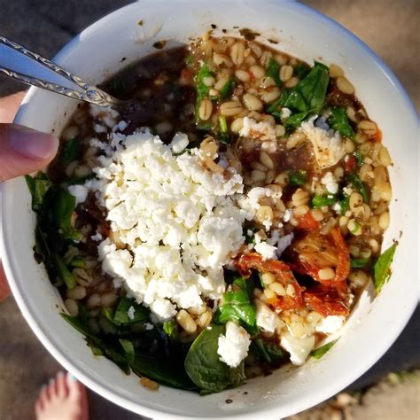 Mushroom barley soup canned, condensed 1 can (10.75 oz) 186.0 calories 29.3 g 5.5 g 4.6 g 0 g 0 mg 1.1 g 1747.6 mg 0 g 0 g grams cup (4 fl oz) can (10.75 oz) nutrition facts 311 calories- barley soup with spinach and feta ...