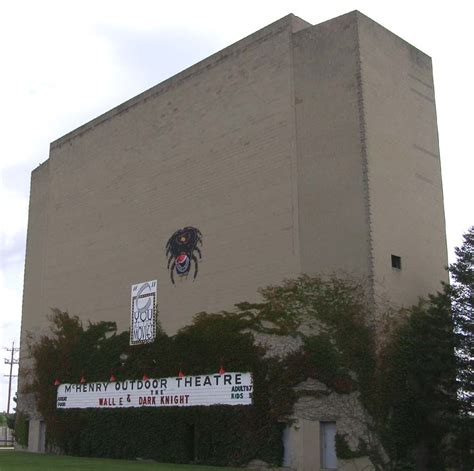 Ver todas las opiniones de 68. Illinois Drive-in Theatres | RoadsideArchitecture.com