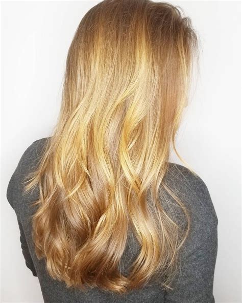 Allure editor angela trakoshis has been wearing her hair in a high ponytail for years ever since she discovered it is an alternate way to get volume without products and hot tools. 20 Inspirations Volume-adding Layers for Straight Long ...