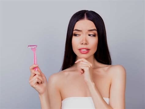 Don't shave over a wound,. 5 rules every girl should follow to shave down there | The ...
