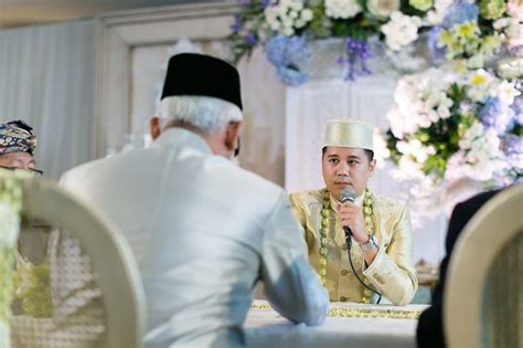 Hukum nikah adalah sunah karena nikah sangat dianjurkan oleh rasulullah. 5 Rukun dan Syarat Sah Nikah dalam Agama Islam