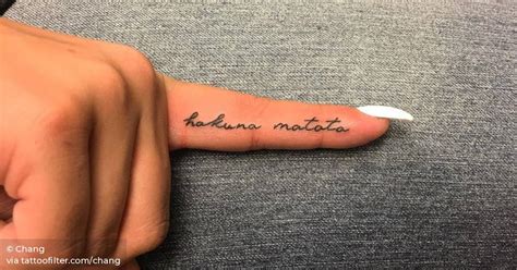 How to prepare yourself for a long tattoo session! Hakuna matata tattoo.